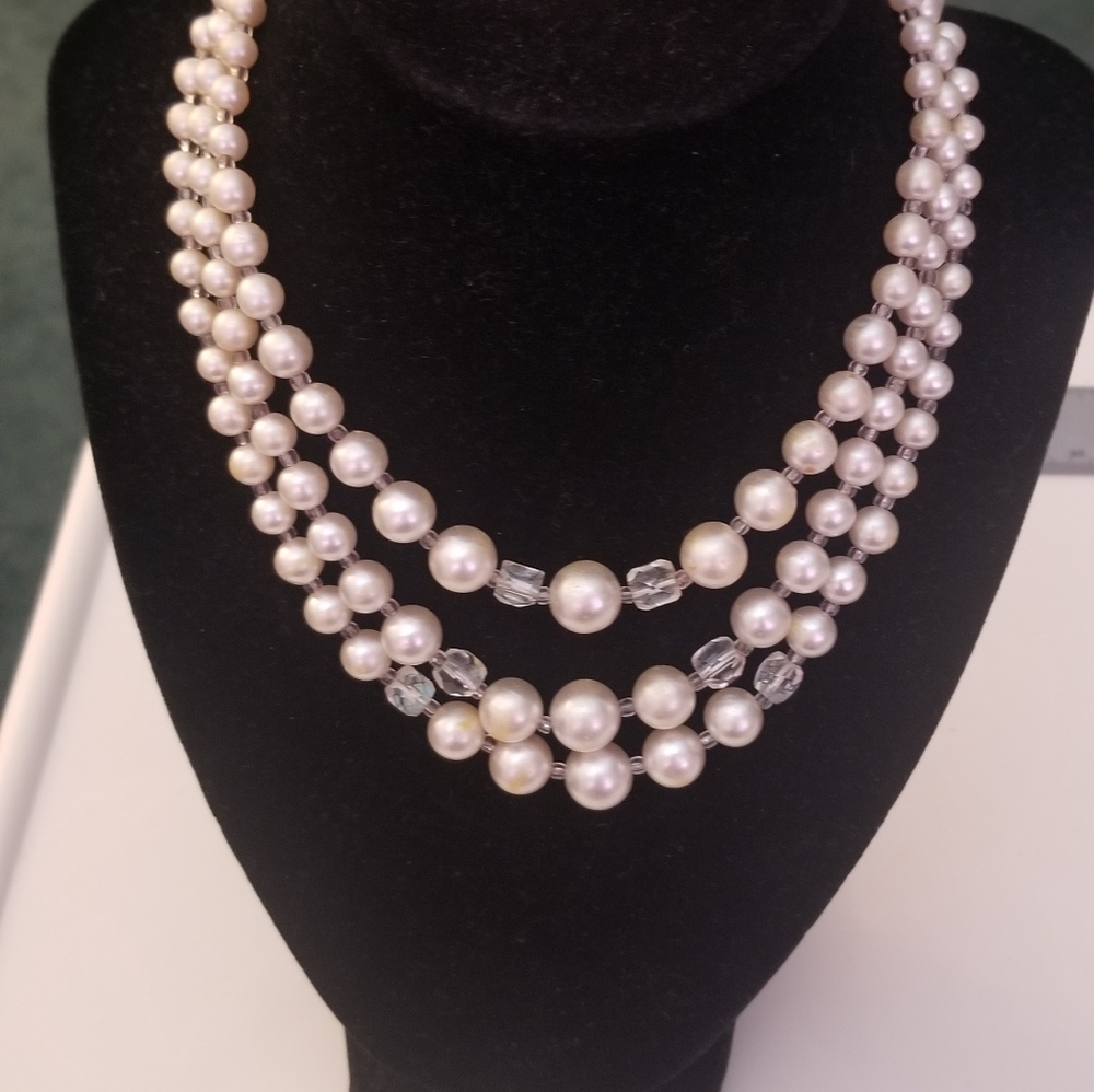 Vintage faux pearl and crystal bead necklace